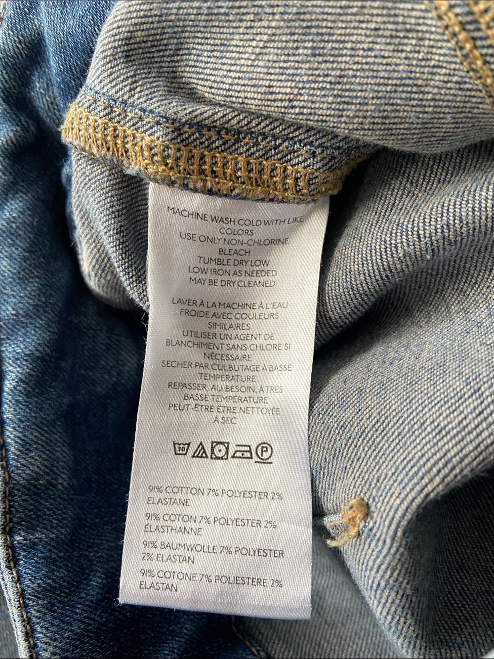 We the Free High Rise Flare Light Jeans 31 GUC - Picture 6 of 6